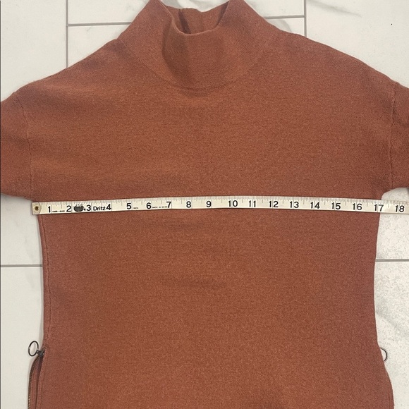 Tahari Women's Warm Merino Wool Blend Cinnamon Brown Mock Neck Sweater - Picture 9 of 11